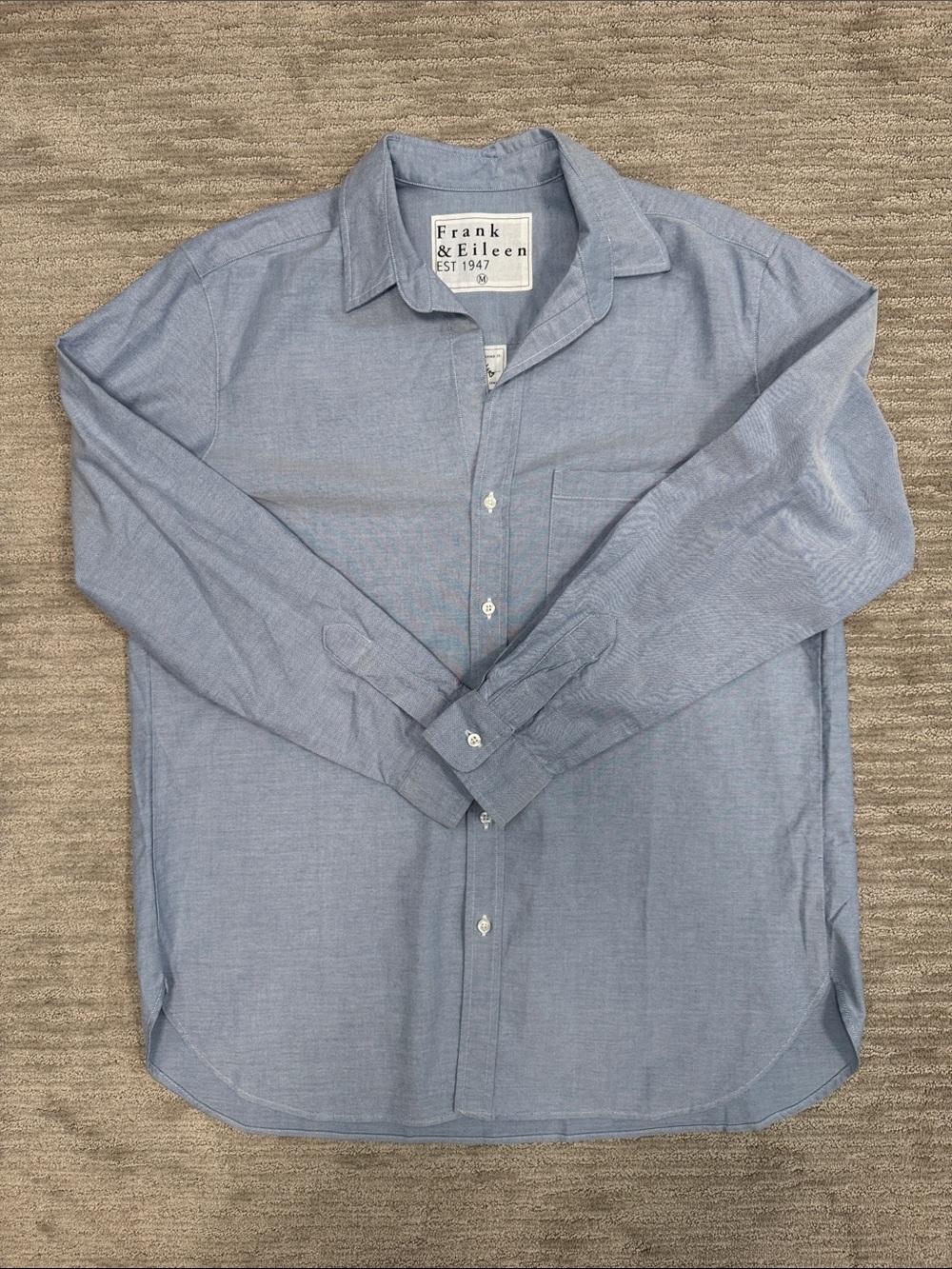 Frank & Eileen NWOT Joedy Boyfriend Oxford Cotton Button-Up Shirt Size Medium